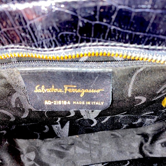 ❤️Ferragamo authentic ❤️ - Picture 11 of 11